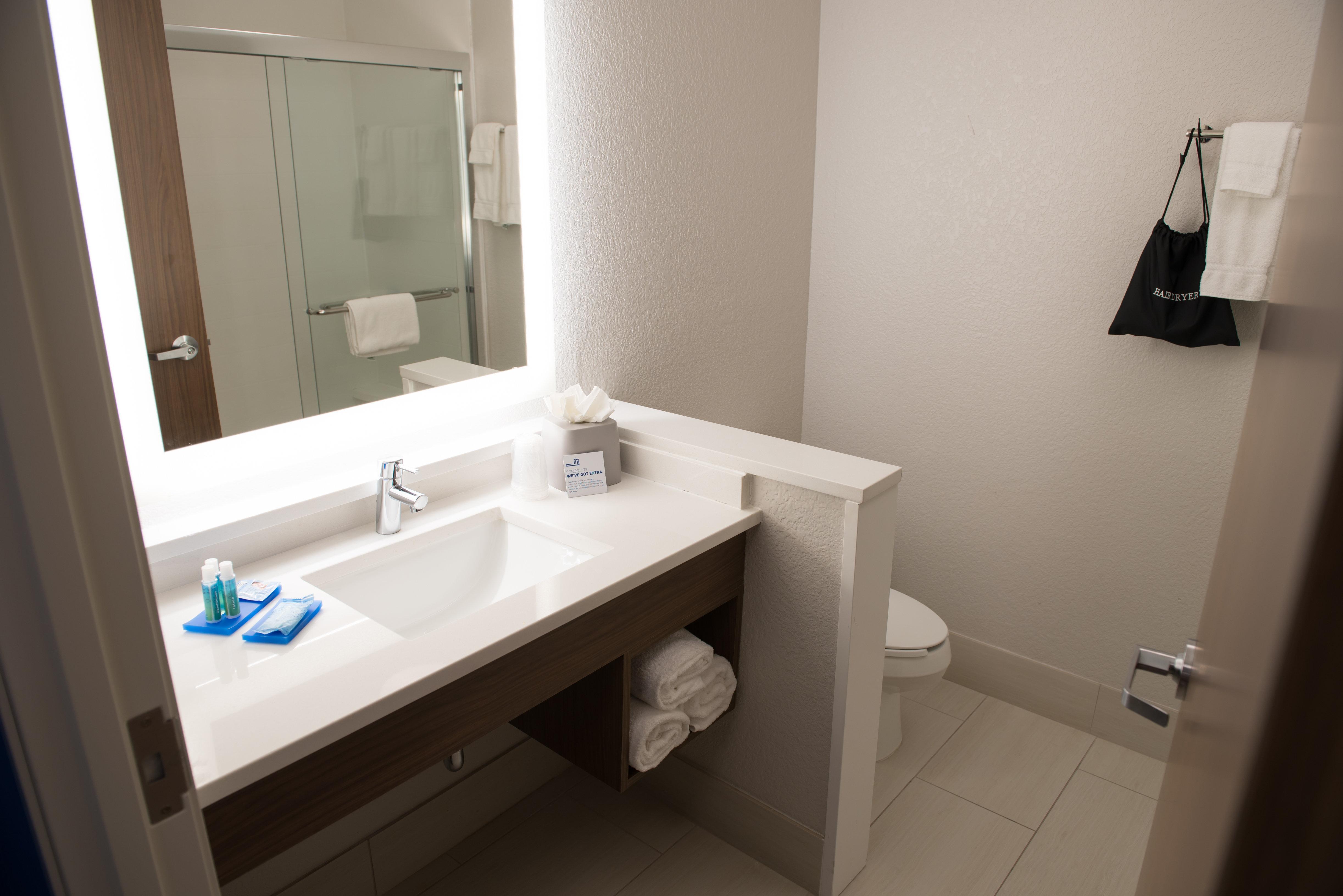 Holiday Inn Express & Suites - Fort Wayne North By Ihg Sunnybrook Acres Dış mekan fotoğraf