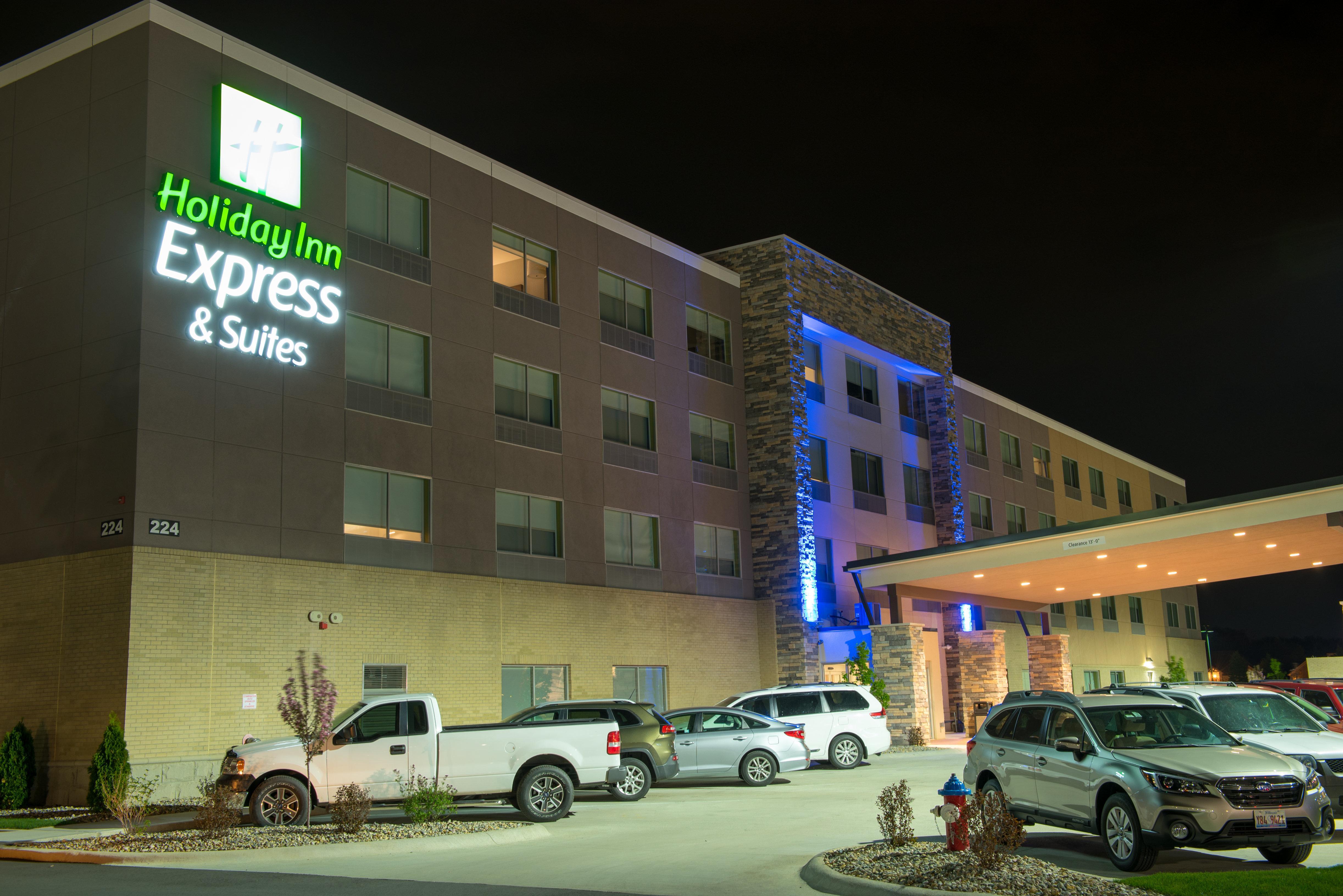Holiday Inn Express & Suites - Fort Wayne North By Ihg Sunnybrook Acres Dış mekan fotoğraf